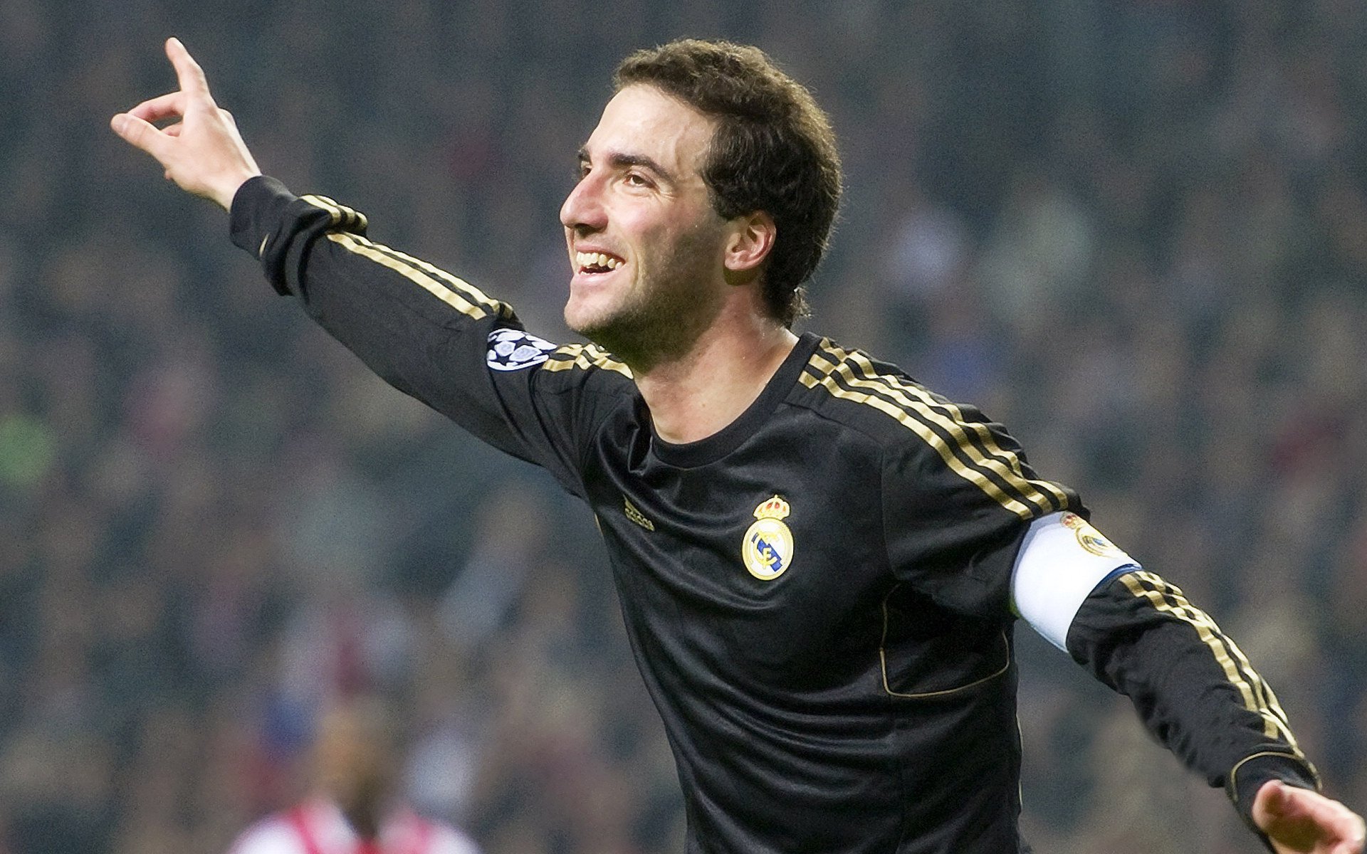 阿尔阿赫利新赛季战术创新，阿尔阿赫利埃及